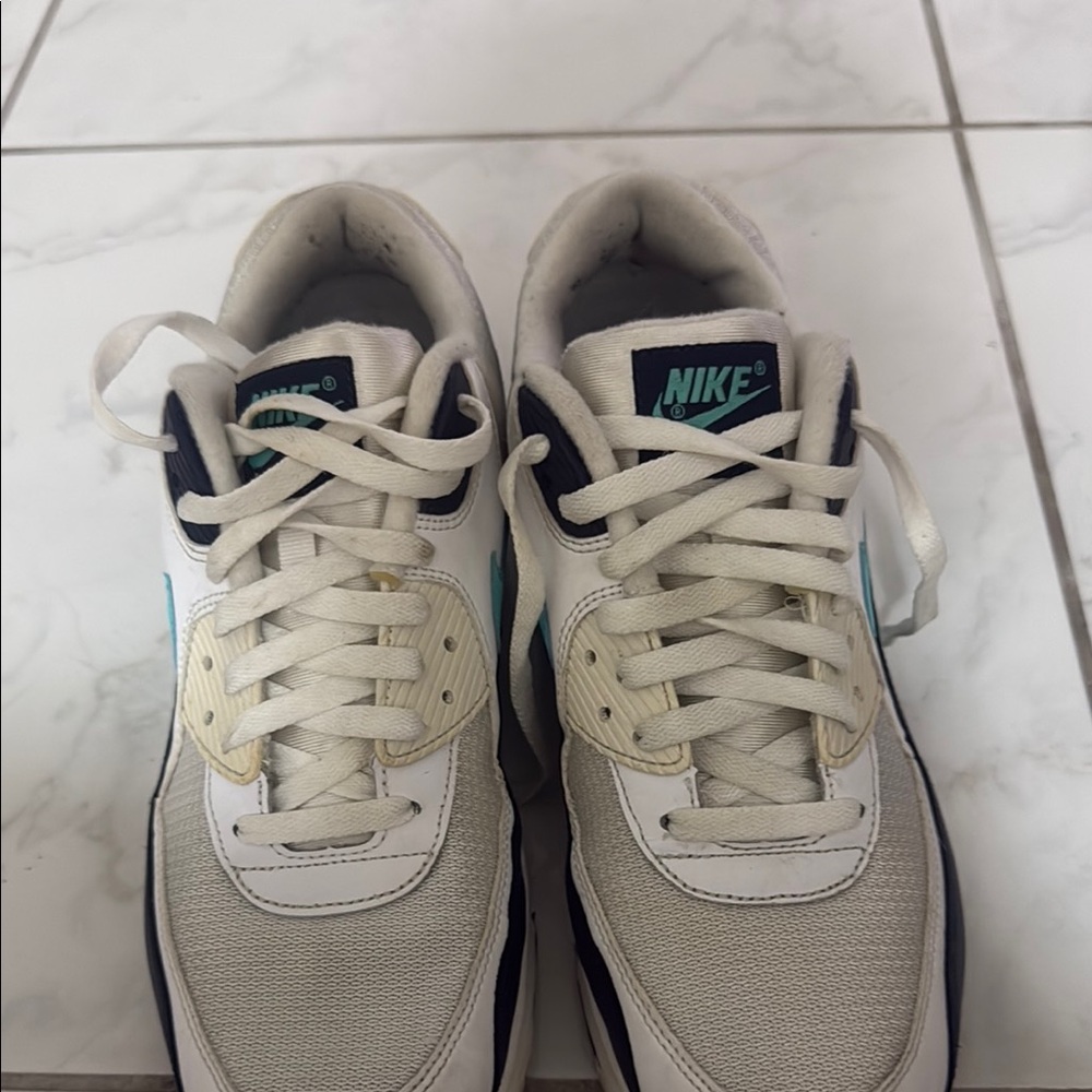 Nike White and Black Sneakers with Teal Accents